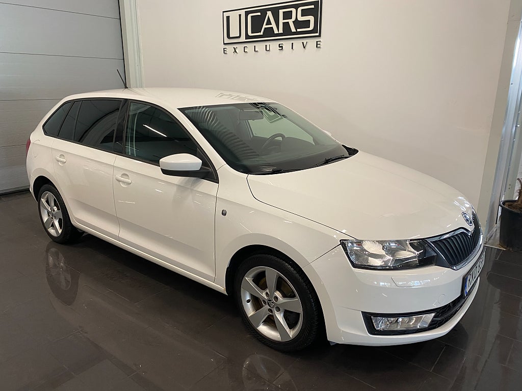 Skoda Rapid Spaceback 1.2 TSI Plus Manuell 6-växlad Dragkrok