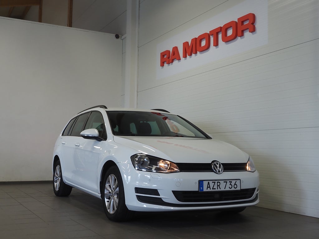 Volkswagen Golf Sportscombi 1.6 TDI 4Motion Dragkrok Kamera D-Värm 2016