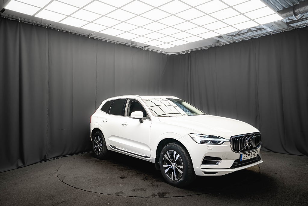 Volvo XC60 Recharge T6 AWD PANO DRAG H/K KAMERA B-VÄRMARE 341hk