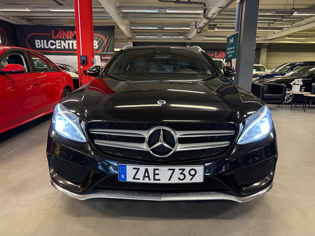 Mercedes-Benz C220 d 2018 - miniatyr 4