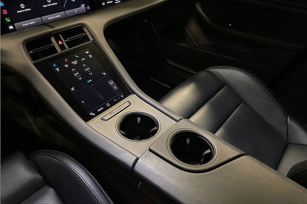 Porsche Taycan 4S Cross Turismo, Sport C, Pano, Bose, 360 kamera