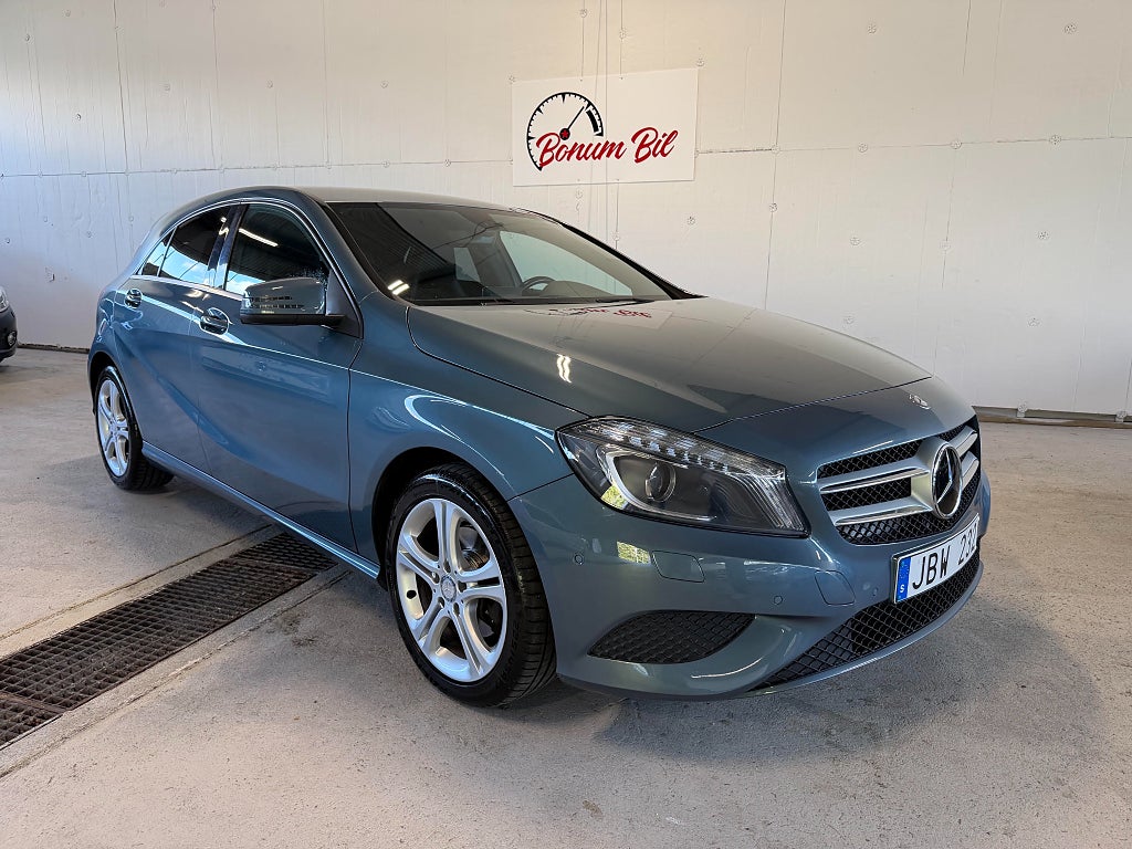 Mercedes-Benz A 180 7G-DCT Urban Euro 6