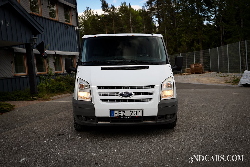 Ford transit T260 2.2 TDCi MOMS Inredning + Värmare Leasing NYBESIK