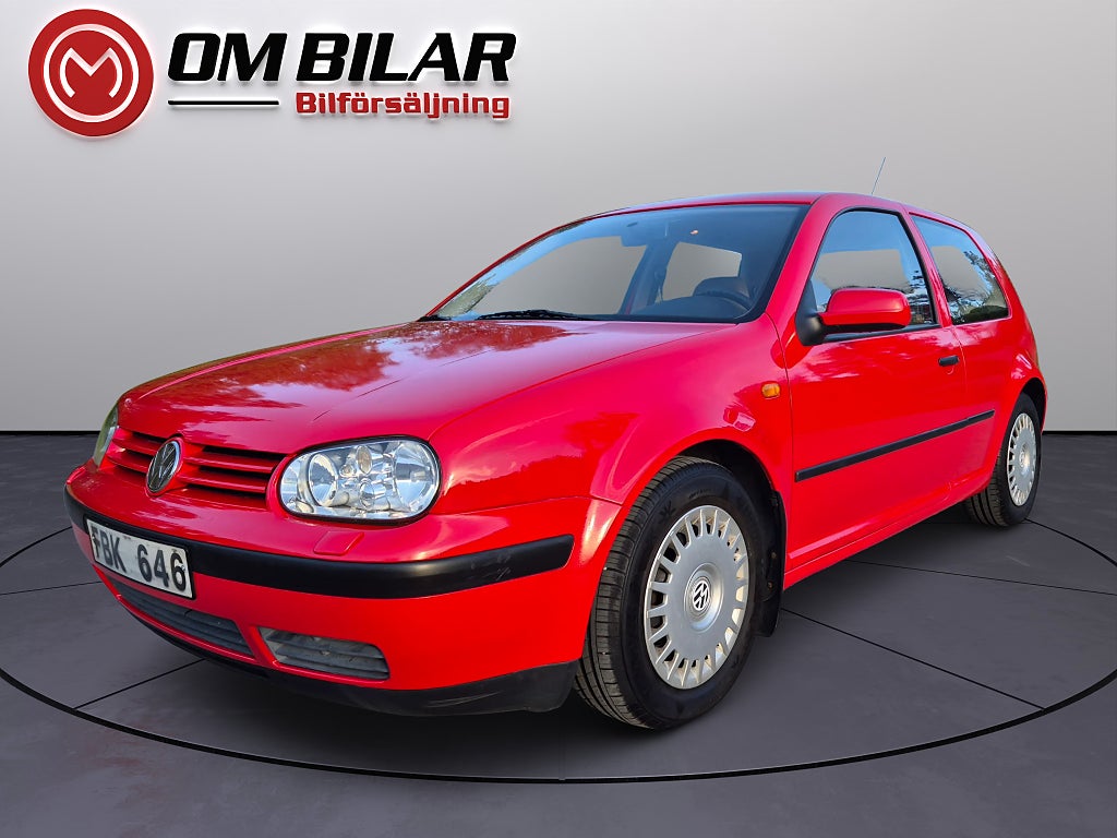 Volkswagen Golf 3-dörrar 1.6 Trendline, Ny kamrem , Ny besiktning 