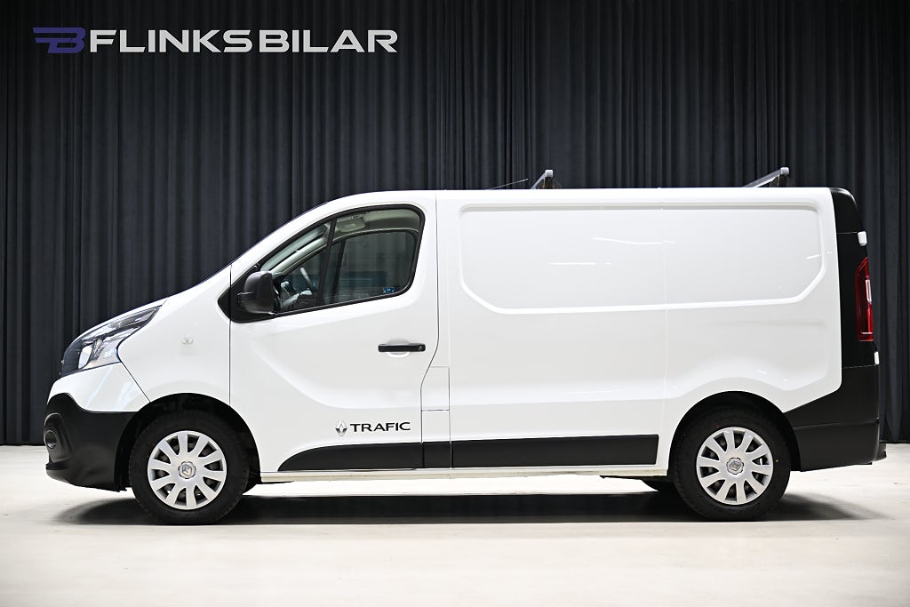 Renault trafic dCi 120HK Inredning|Drag|Dieselvärmare|EnÄgare|Leasbar