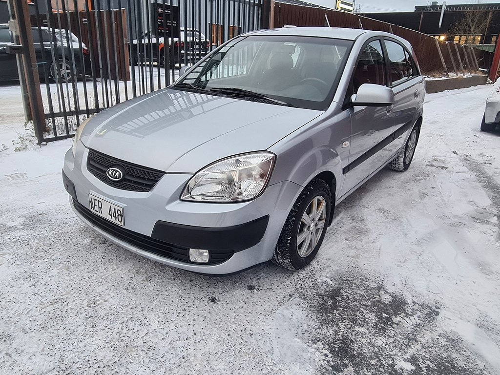 Kia Rio 1.4 , Automat 