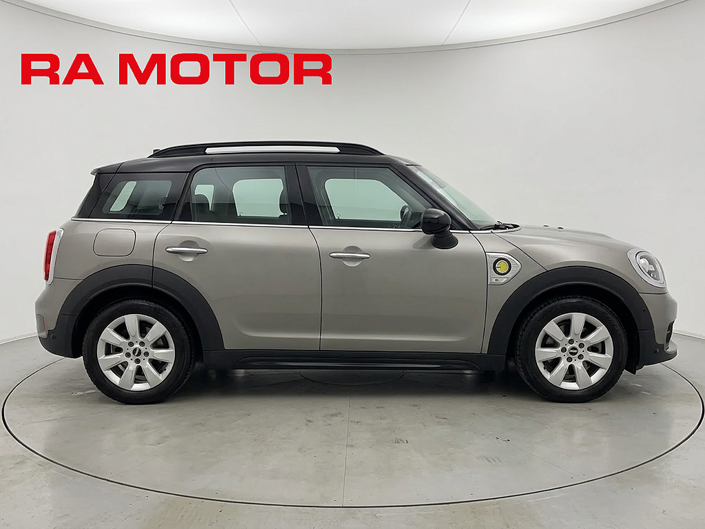 MINI Countryman Cooper SE ALL4 | Salt II | Plug-In | P-sensorer | Nav 2020