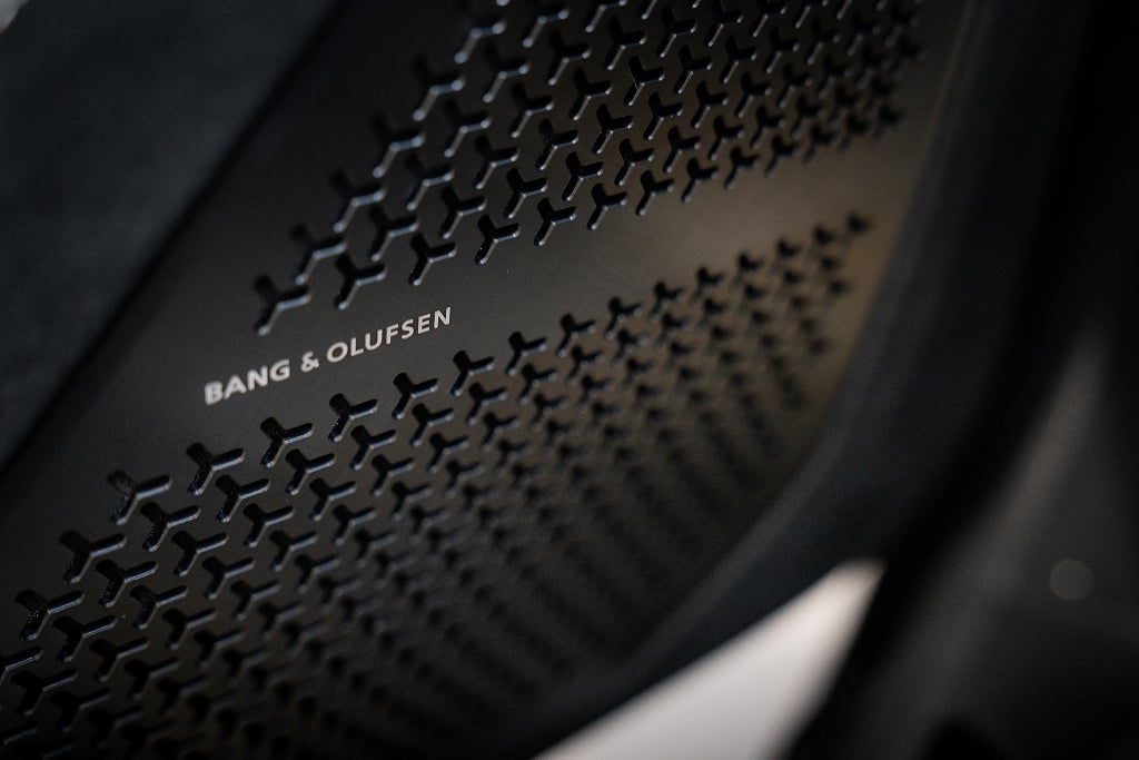 Gallery image 14 of 16