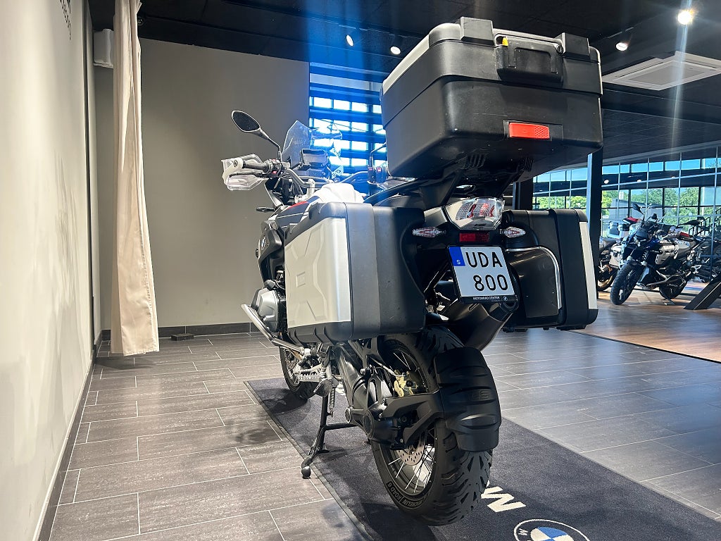 BMW R1250GS /3.45%/Trophy/Akrapovic/Väskor/Performance
