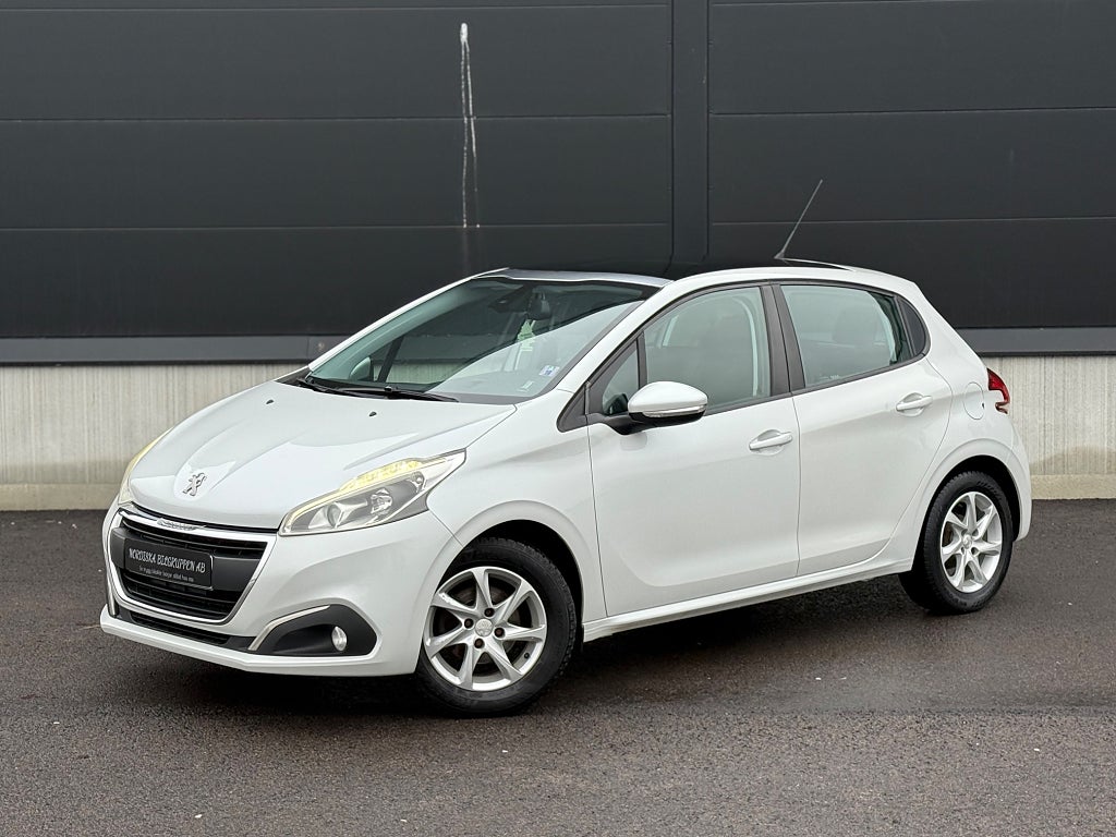 Peugeot 208 5-dörrar 1.2 PureTech 82 Euro 6, panorama, 