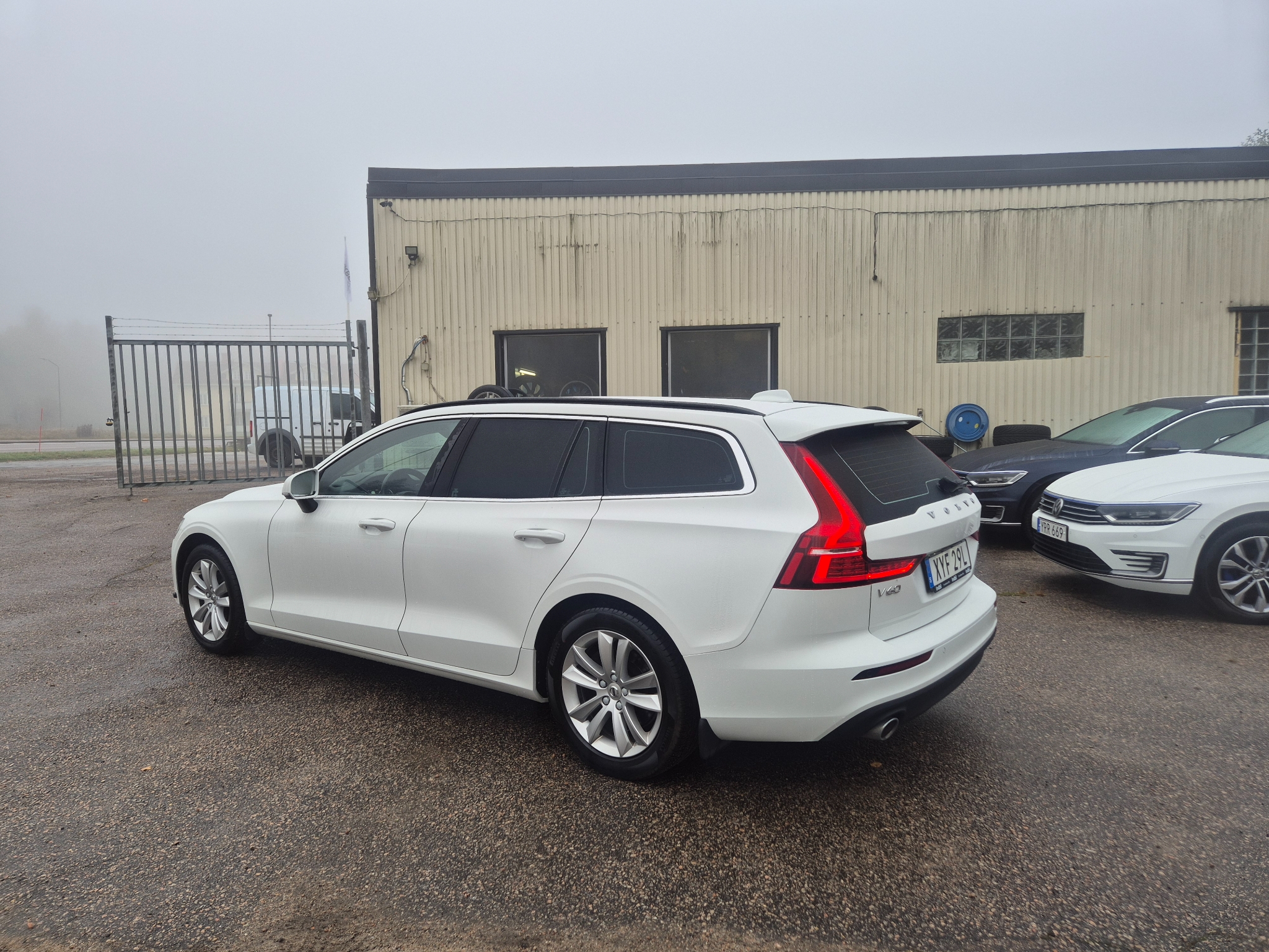 Volvo V60 (SÅLD) 2022, bild 2/60