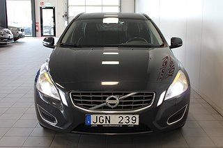 Kombi Volvo V60 2 av 15