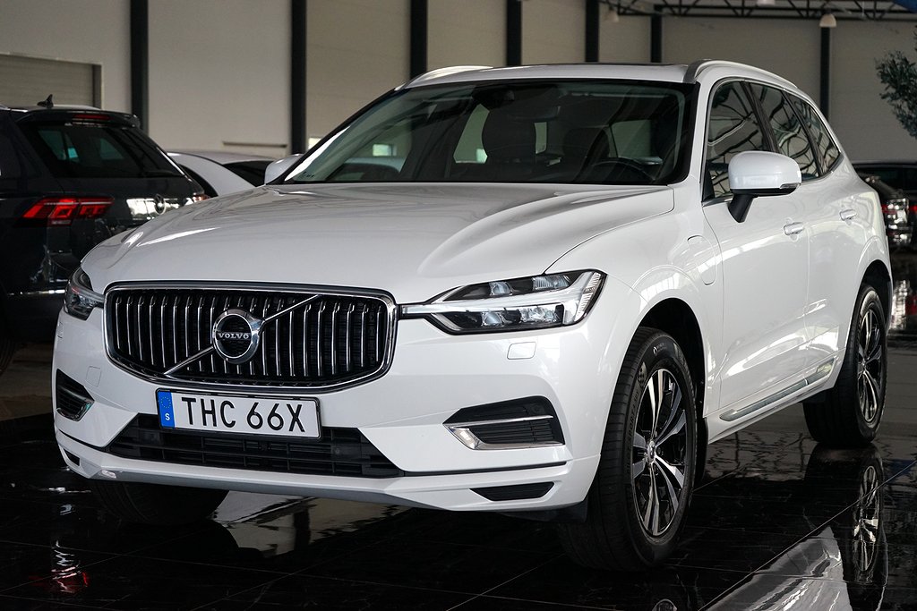 Volvo XC60 Recharge T6 AWD AUT Momentum Pano Blis Drag Navi