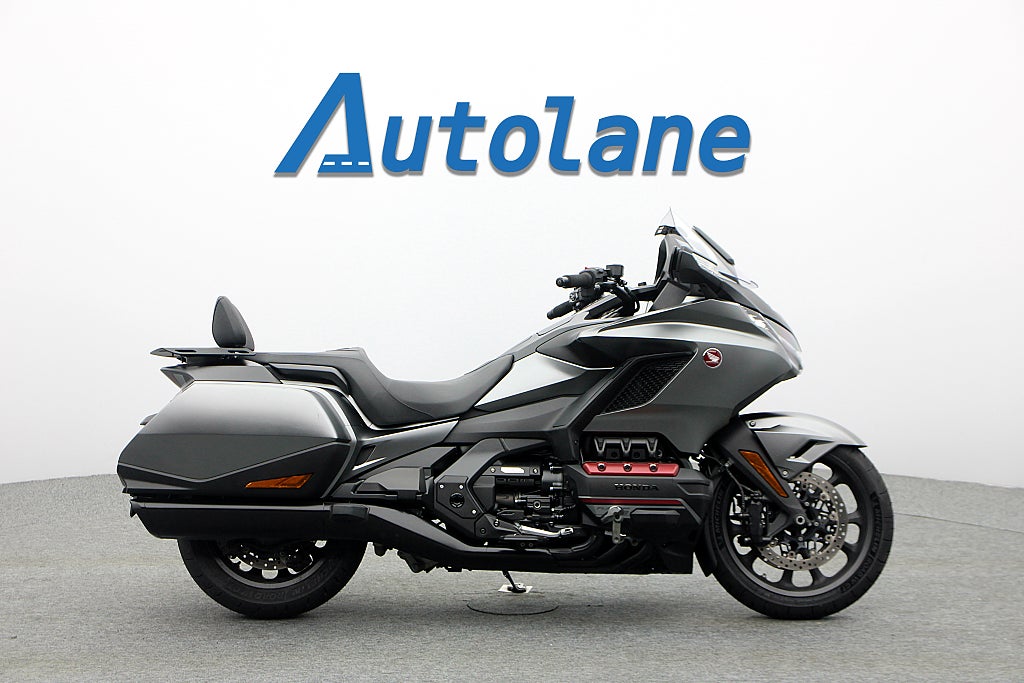 Honda Powersports GL1800BD "BAGGER" DCT* ABS OLIKA KÖRLÄGEN NYA DÄCK *