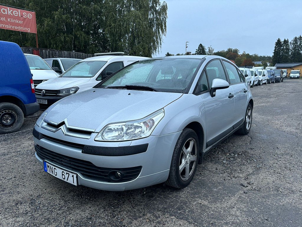 Citroën C4 1.6 HDiF EGS Euro 4 Ny besiktigad