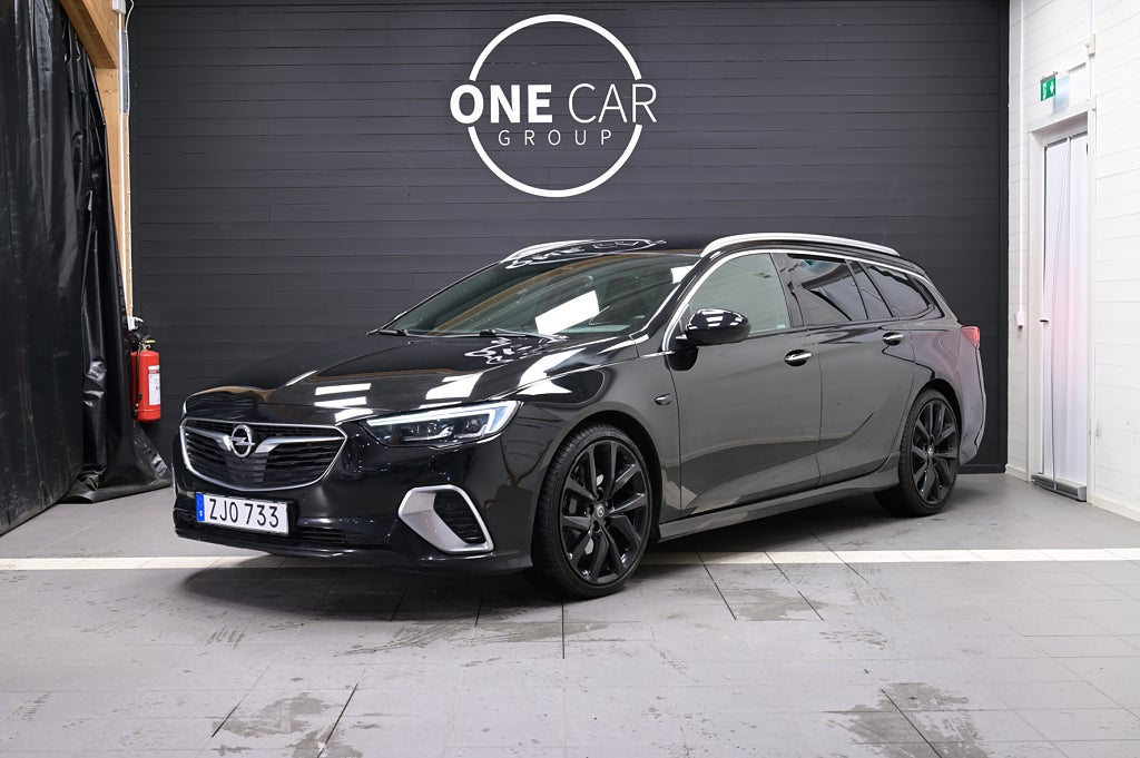 Opel Insignia Sports Tourer 2.0 CDTI 4x4 GSi Nyservad SE SPEC 209hk