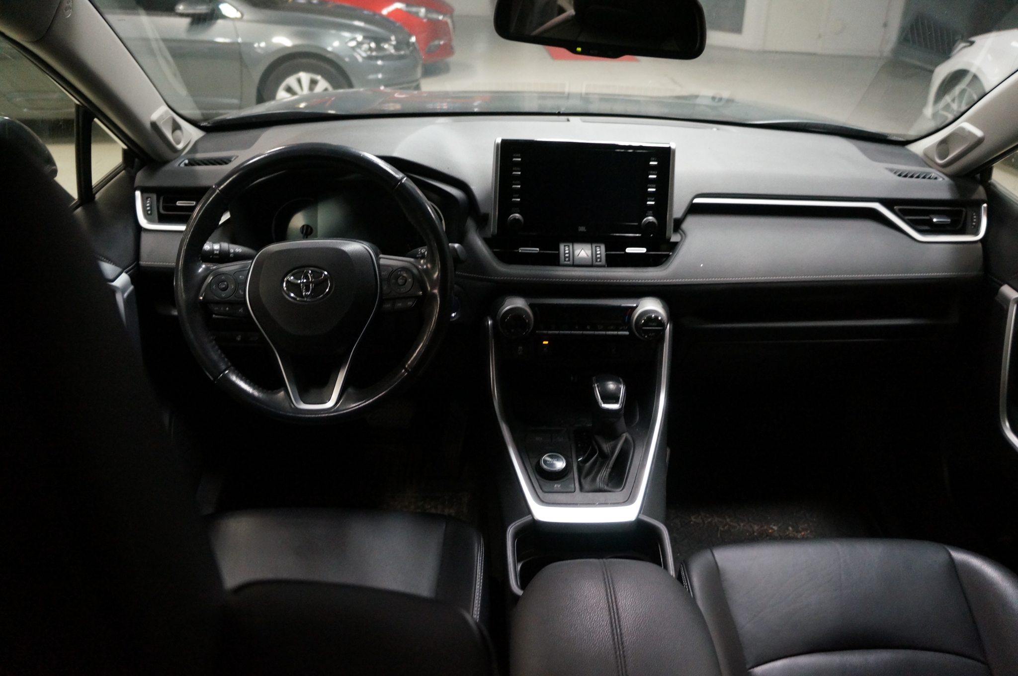 Toyota RAV4 2019, bild 6/50