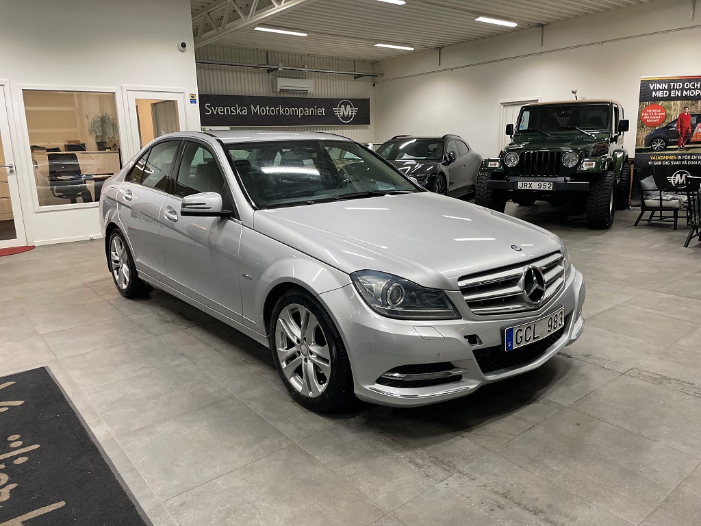 Mercedes-Benz C 180 BlueEFFICIENCY 7G-Tronic Plus Avantgarde
