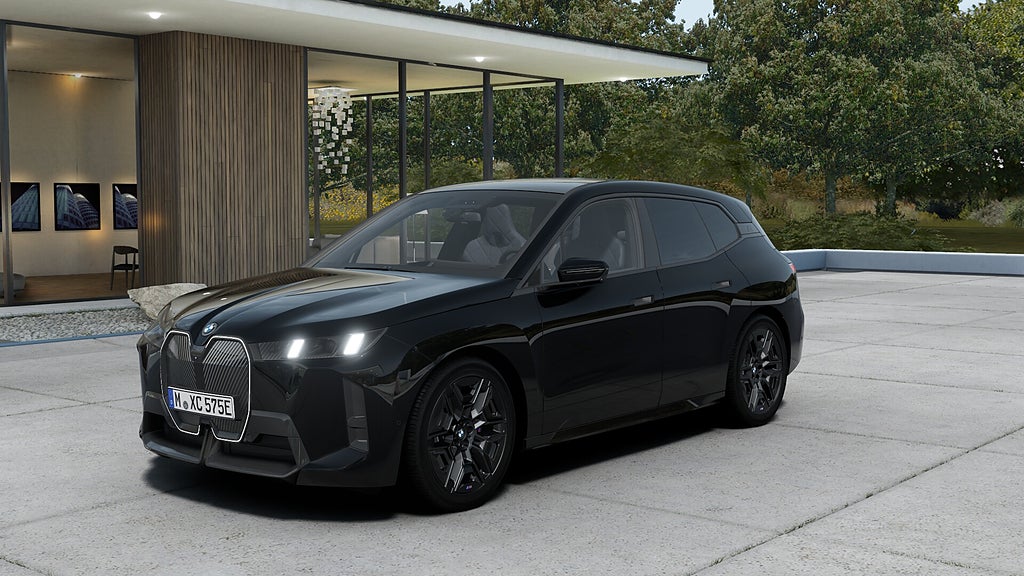BMW iX xDrive60 M Sport Supercharged Ed Drag Innovation B&W
