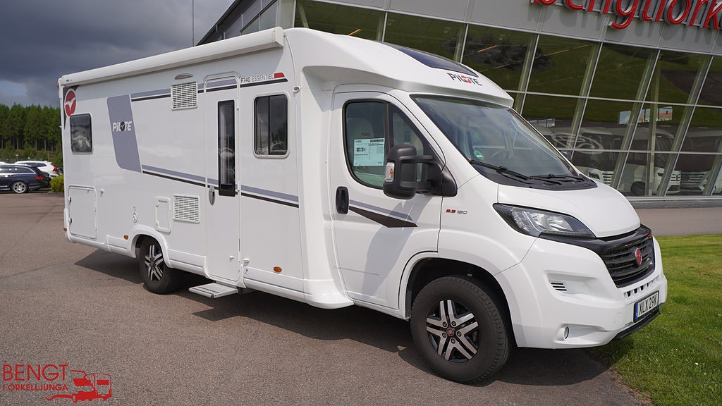Pilote P 740 FGJ Essentiel | Automat | ALDE | Låga enkelsängar