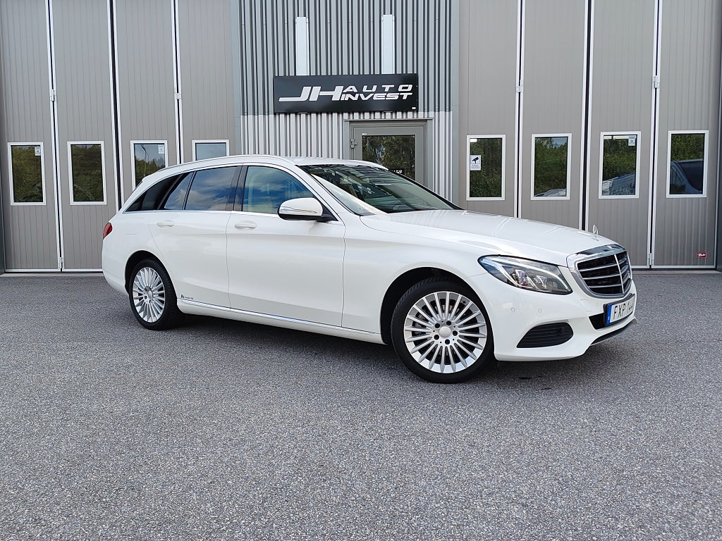 Mercedes-Benz C 220 T d Exclusive Line Euro 6 Svensksåld Burmester Drag