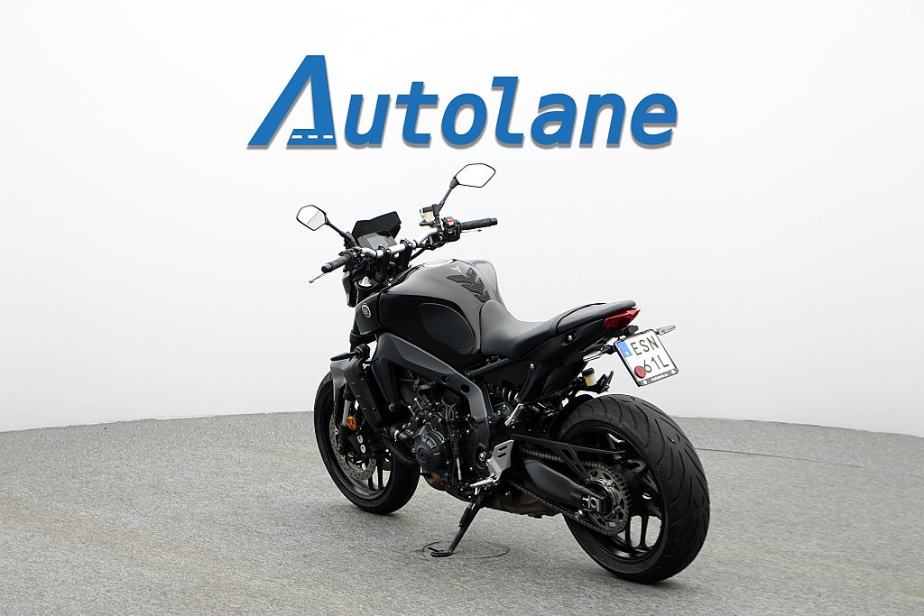 Yamaha MT-09 *RESERVERAD*
