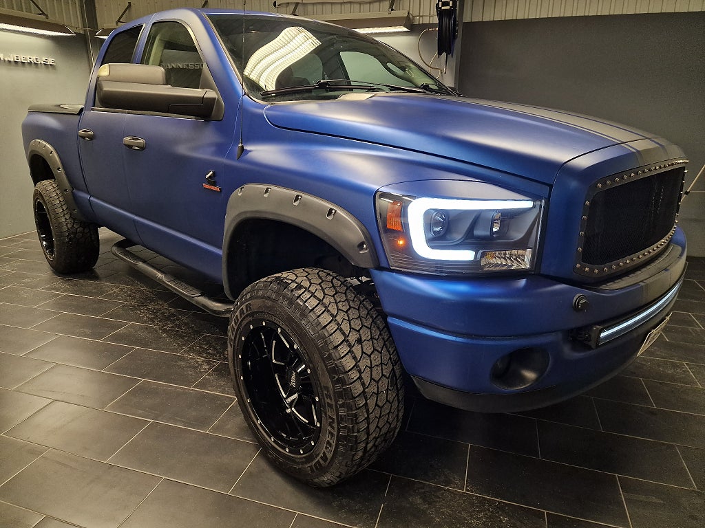 Dodge RAM 2500 Cummins Diesel B-reggad Truckmaster Sabre 