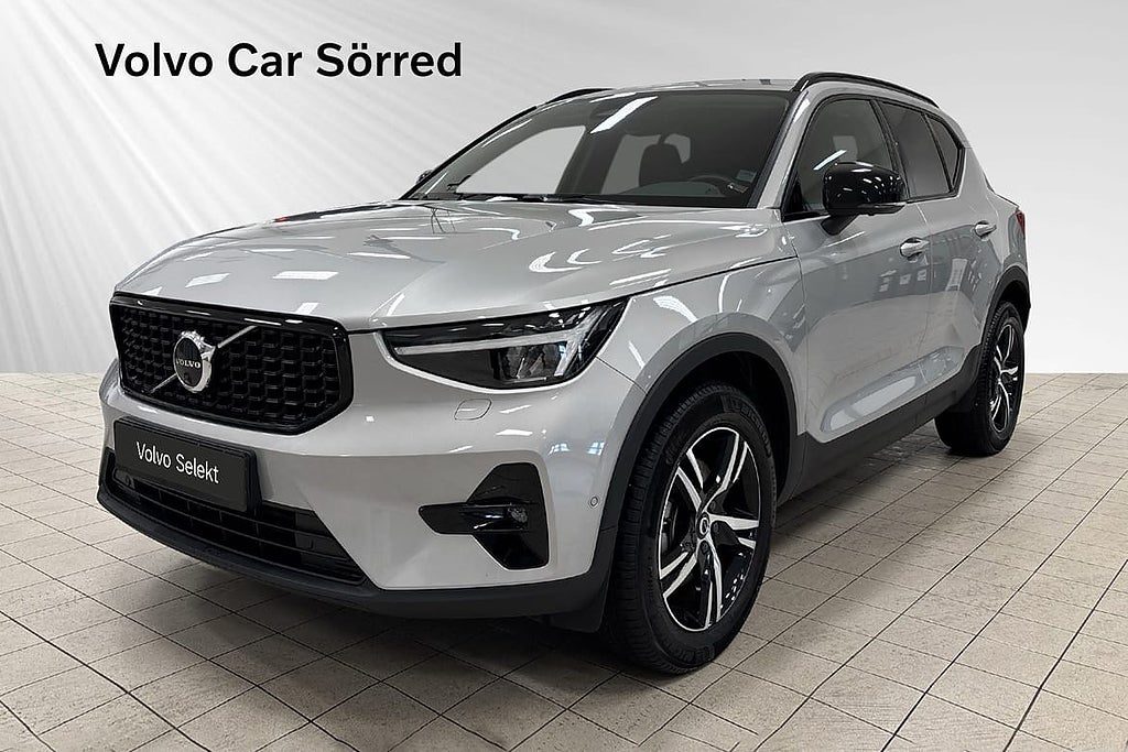 Volvo XC40 B3 FWD Bensin Plus Dark