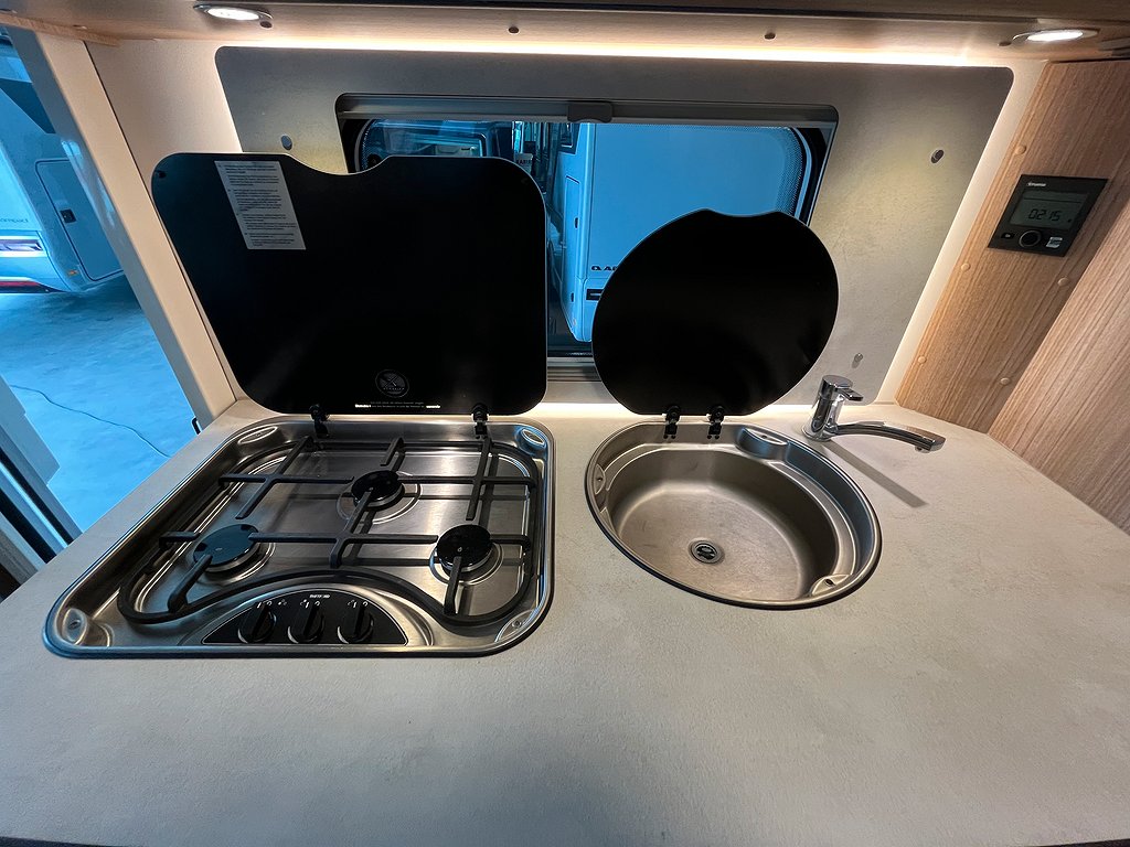 Carado A 464 B-kort / 6 bältade / 6 Sovplatser /4995kr/mån - Carado