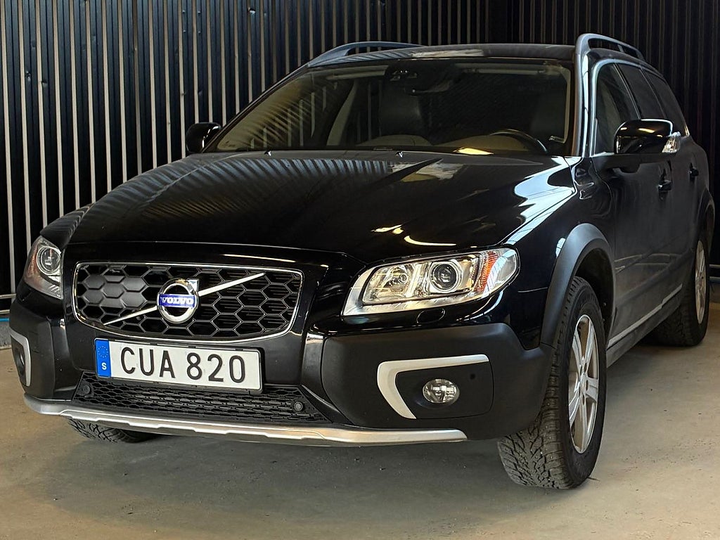 Volvo XC70 D4 AWD SUMMUM / TAKLUCKA / BLIS / KEYLESS 181Hk