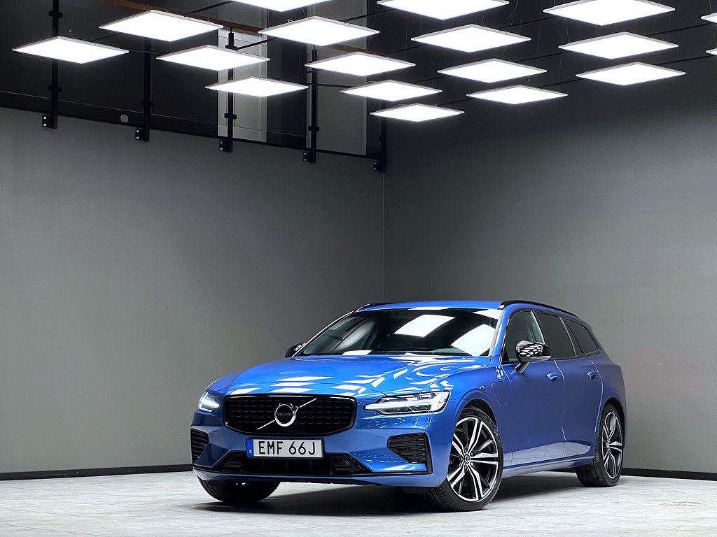 Volvo V60 T6 Recharge AWD R-Design/Drag/Värmare/Carplay/VOC