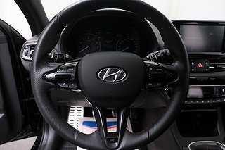 Halvkombi Hyundai i30 8 av 10
