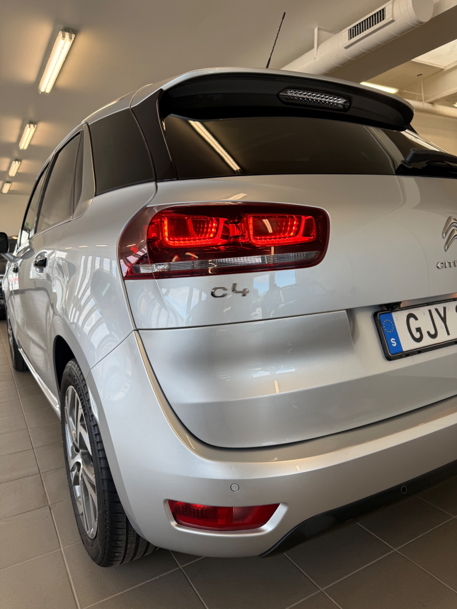 Citroen C4 Picasso 1.6 HDi Euro 5 2015, kuva 5/10