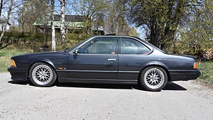 BMW 635 CSi importerades från Tyskland år 2001. Foto: Bilweb Auctions