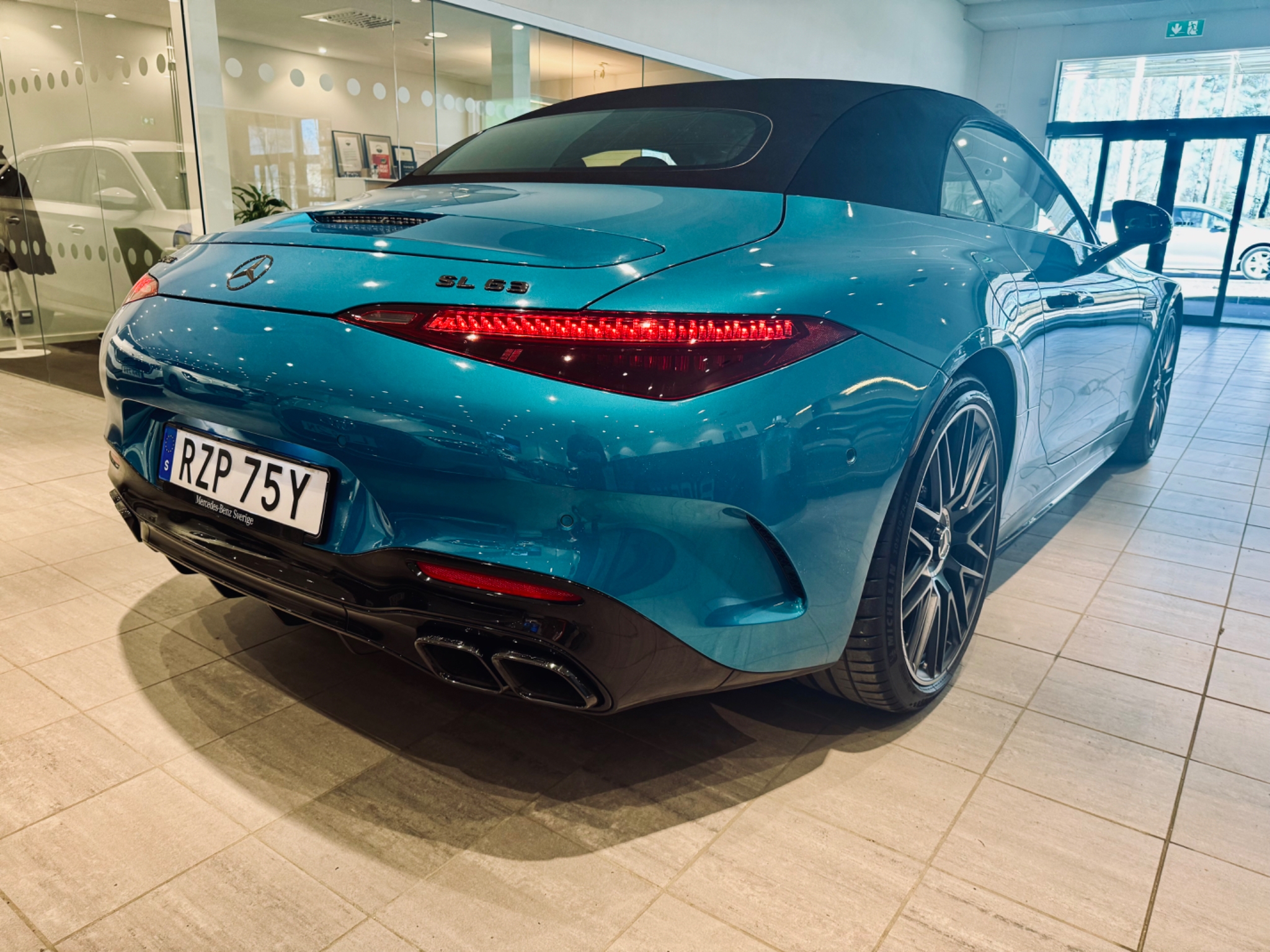 Mercedes-Benz SL 2022, kuva 3/28