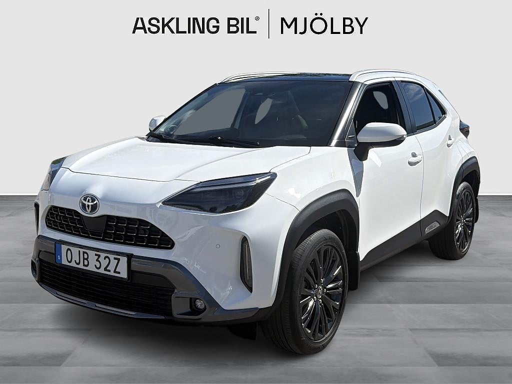 Toyota Yaris Cross Hybrid AWD-i Adventure JBL Panorama