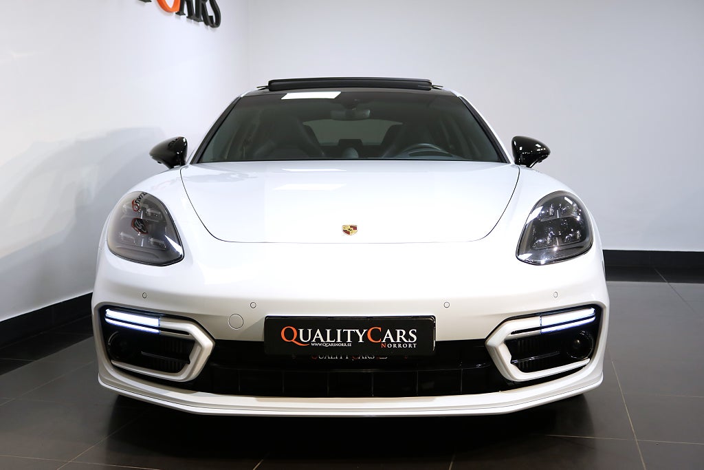 Porsche Panamera 2021 - miniatyr 5