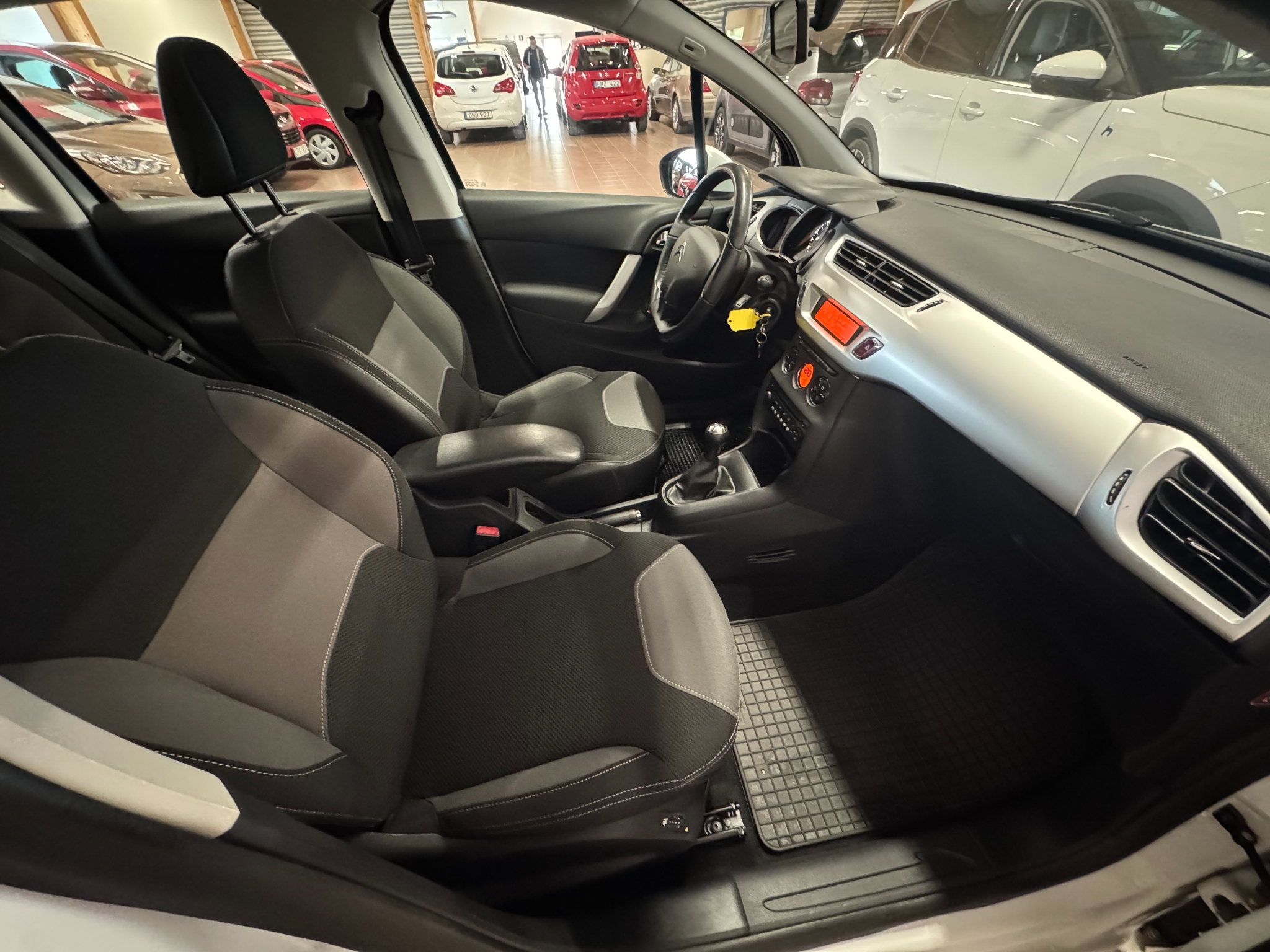 Citroen C3 1.4 HDi 2012, bild 5/37