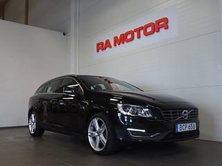Kombi Volvo V60 3 av 24