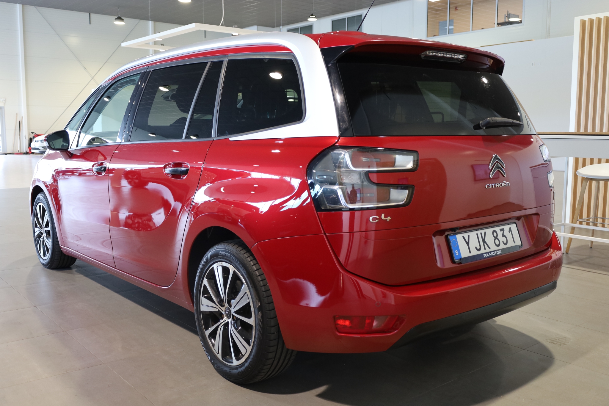 Citroen Grand C4 Picasso 2016, bild 3/55
