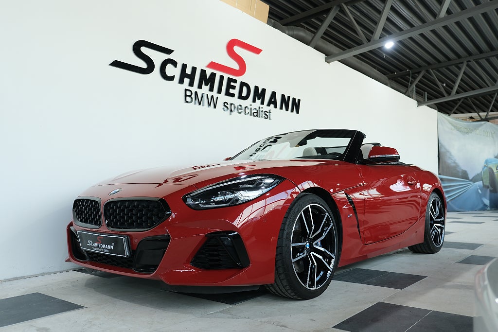 BMW Z4 M40i Steptronic Euro 6 / HarmanKardon/ HuD/ 340hk/ SV