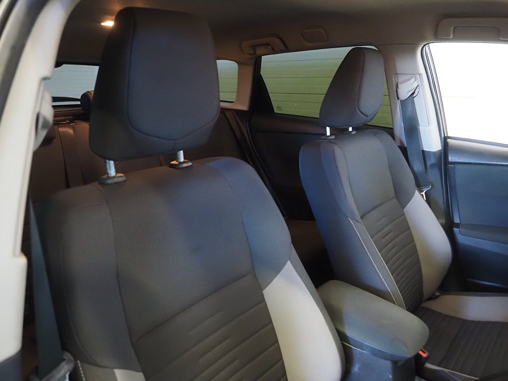 Toyota Auris Touring Sports Hybrid e-CVT Active 136hk | Bluetooth | 2018