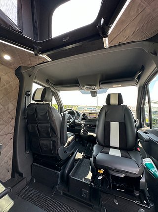 Transportbil - Skåp Mercedes-Benz Sprinter 11 av 36