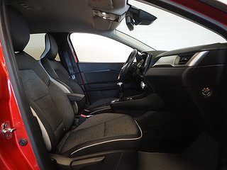 SUV Renault Captur 12 av 24