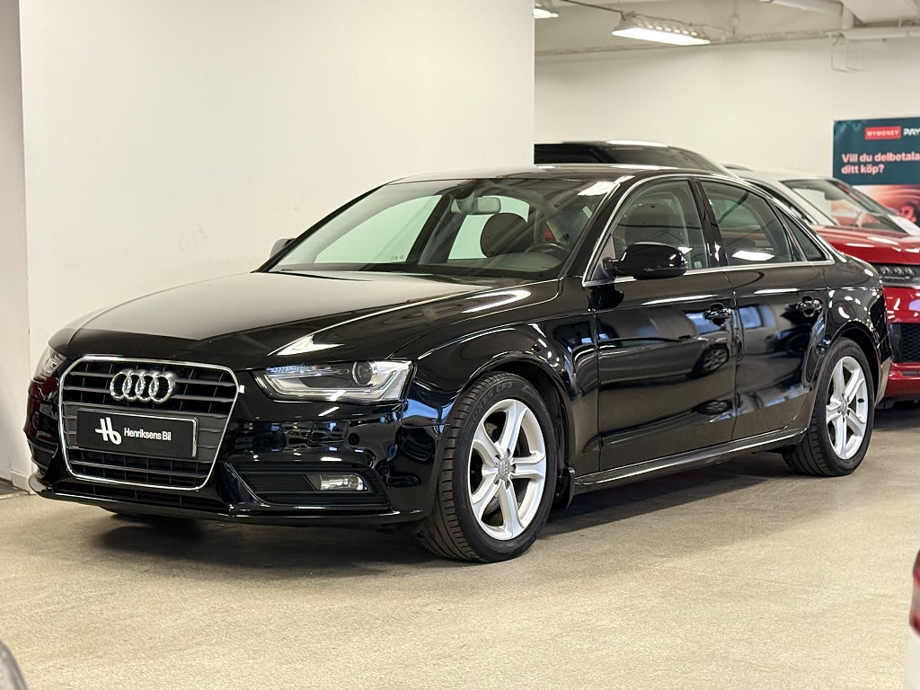 Audi A4 Sedan 2.0 TDI Launch Edition Euro 5