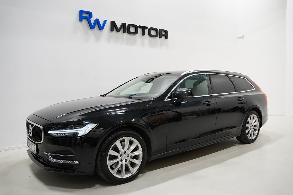 Volvo V90 T8 Twin Engine AWD Momentum P-värmare VOC Dragkrok MOMS