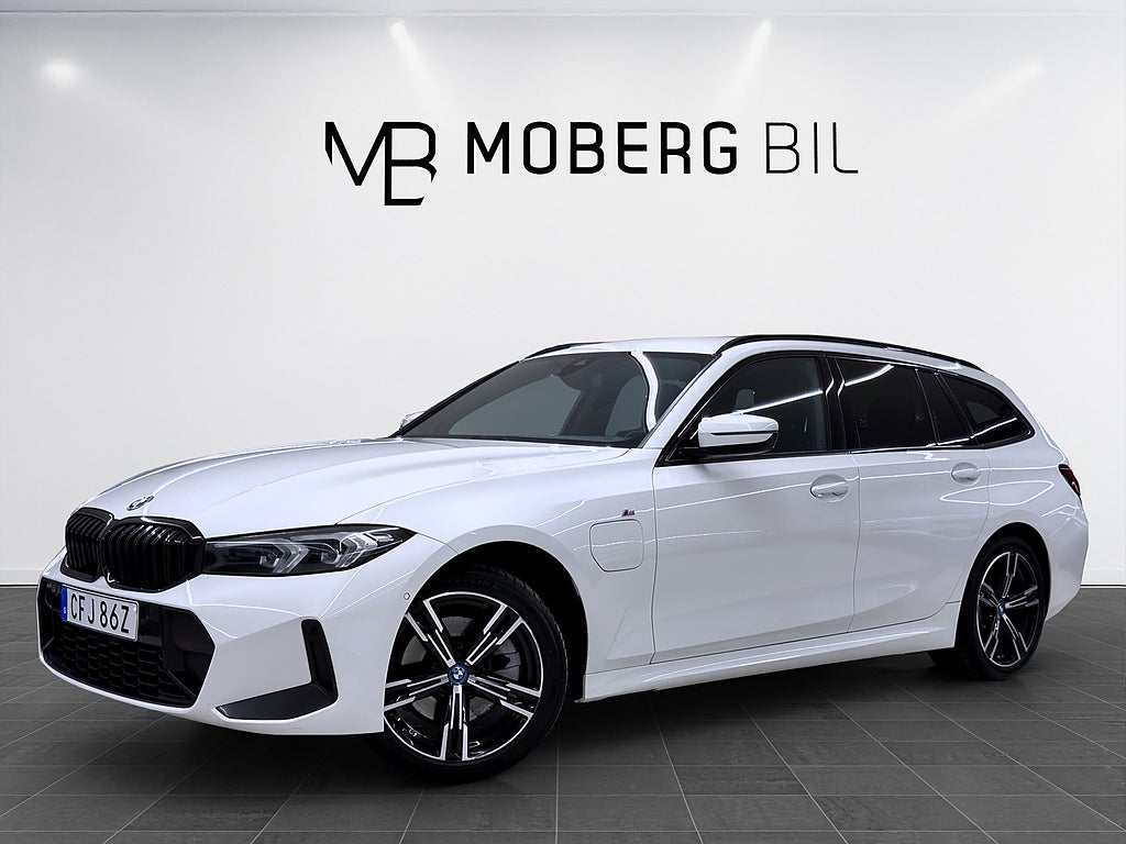 BMW 330e xDrive Touring 292hk M Sport Shadow Line Navi Drag
