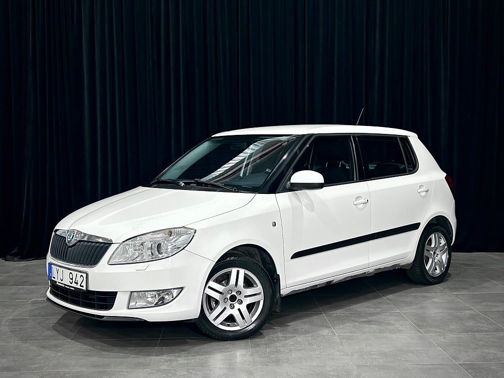 Skoda Fabia 1.2 TSI 86hk Elegance P-Sensorer 536:-/Skatt