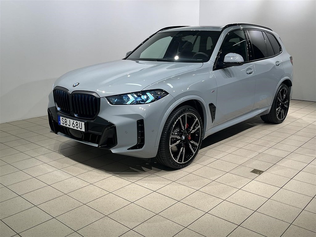 BMW X5 xDrive30d M Sport Pro Innovation Panorama Komfrotstol 7-Sits Dra