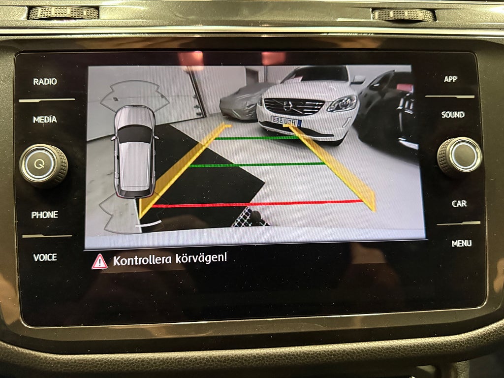 Volkswagen Tiguan Allspace 7-sätes 2.0 TSI 4Motion Base V-hjul Hemleverans - miniatyr 19